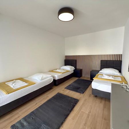 Apartmani Tatjana Novalja Luaran gambar