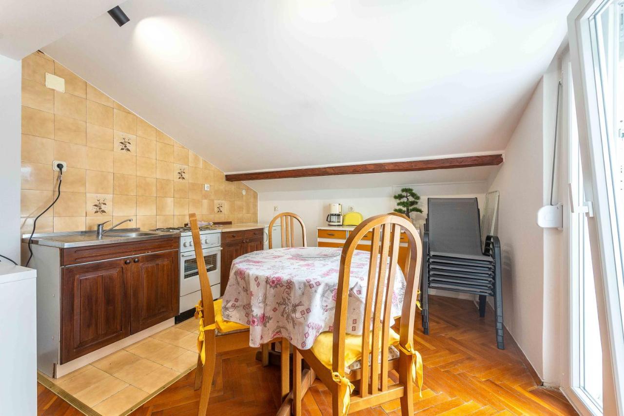 Apartmani Tatjana Novalja Luaran gambar