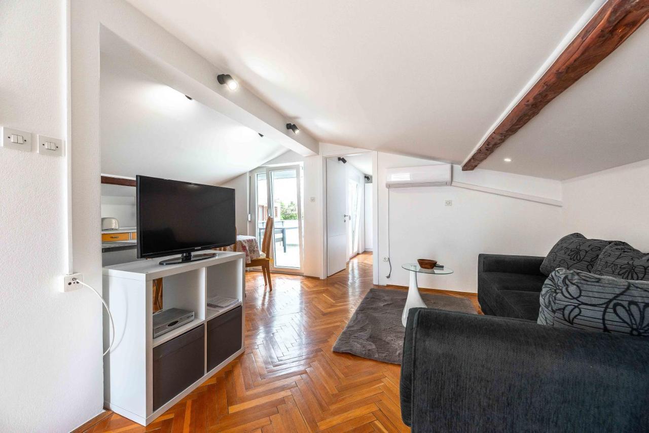 Apartmani Tatjana Novalja Luaran gambar