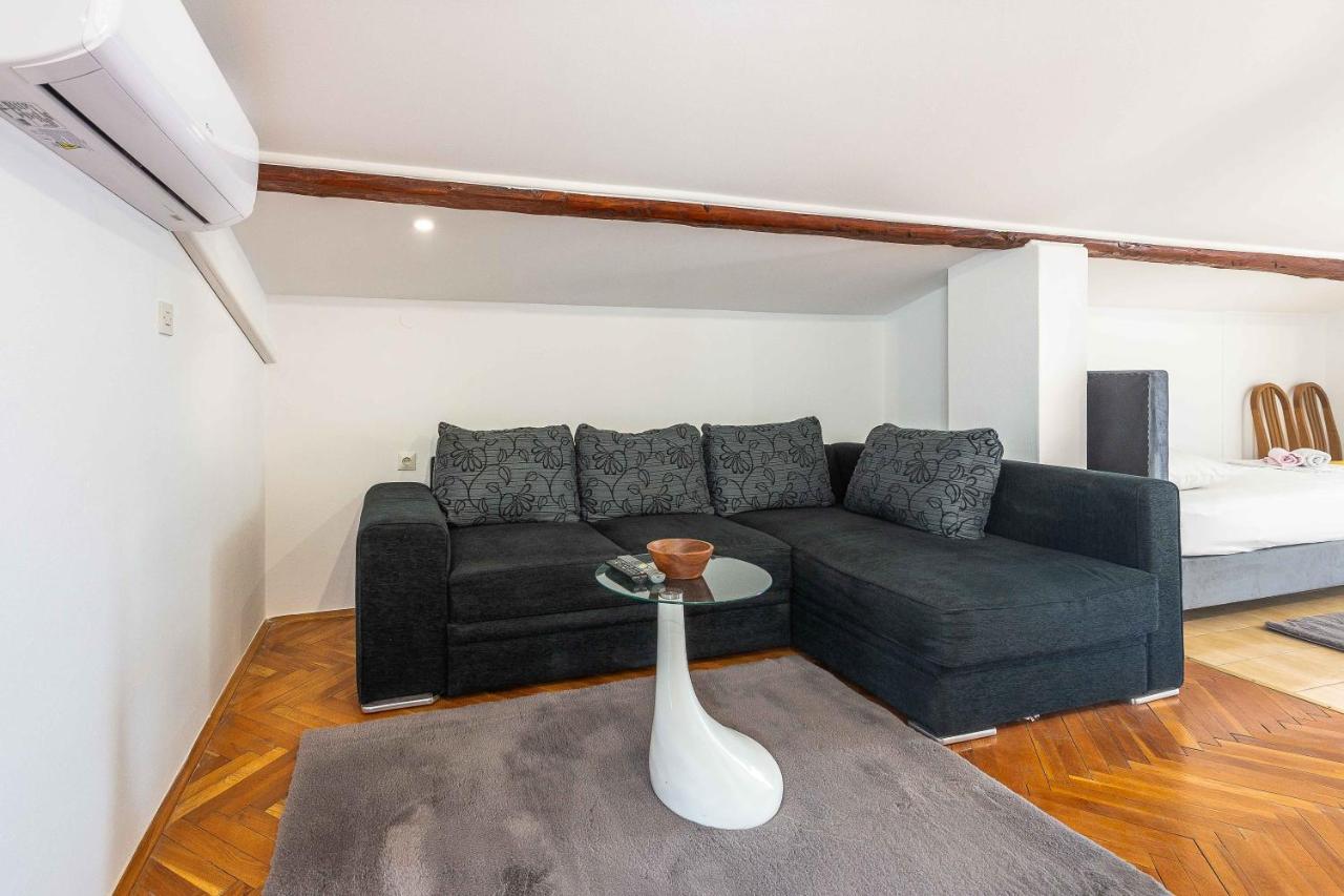 Apartmani Tatjana Novalja Luaran gambar