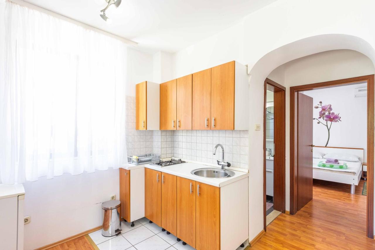Apartmani Tatjana Novalja Luaran gambar