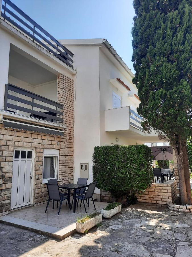 Apartmani Tatjana Novalja Luaran gambar