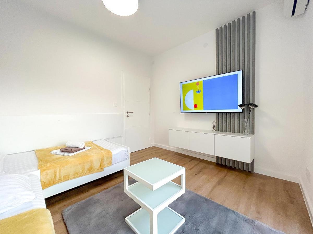 Apartmani Tatjana Novalja Luaran gambar